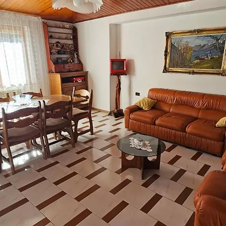 Da Nonna Assunta 2 Apartment